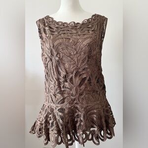 Elegant Lace Sleeveless Top in Brown